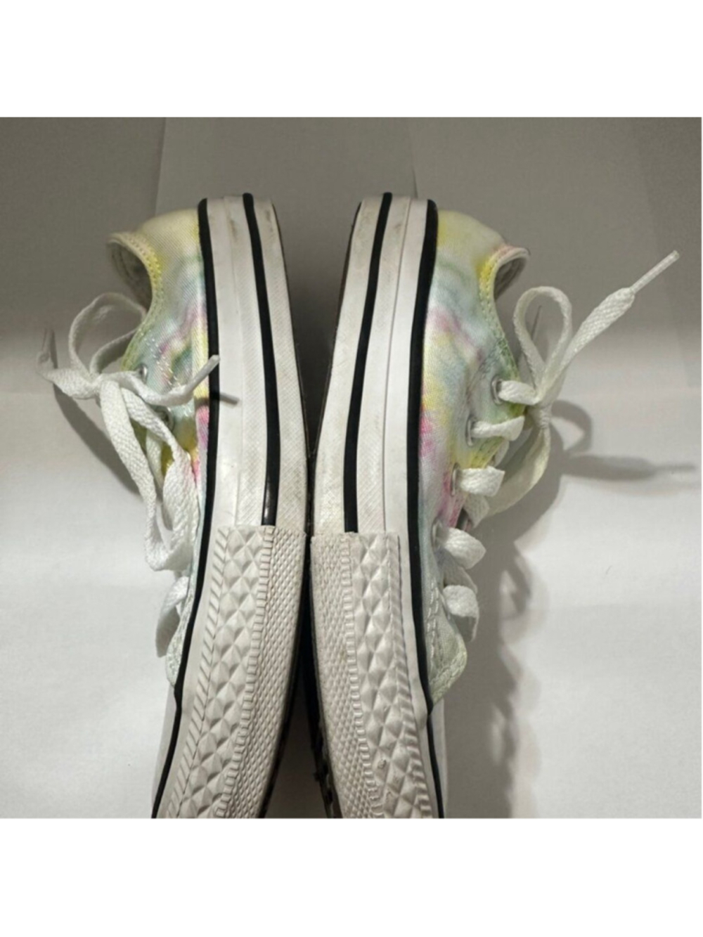 Converse Chuck Taylor Size 13Y Tie Dye Low Youth's Sneakers Size Multicolor - Picture 7 of 8
